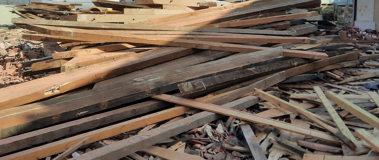 stock de bois de réemploi restwood